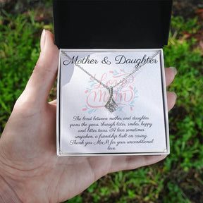 Mother and Daughter Necklace: Alluring Beauty Pendant